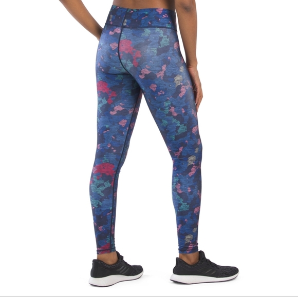 TEREZ Printed High Waisted Ankle Leggings Size XL Blue Mu… - Picture 2 of 4